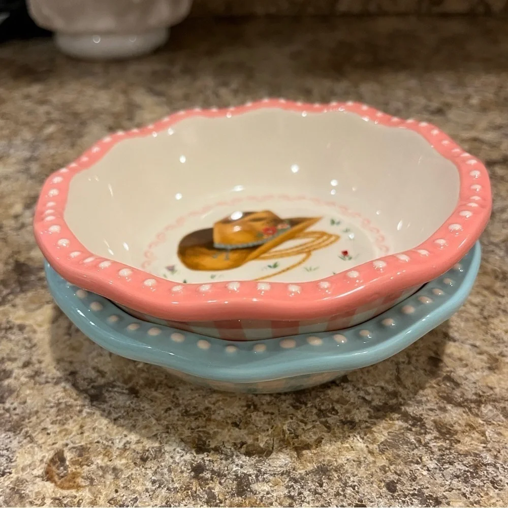 Pioneer Woman Country Cow and Cow Girl Hat 5.5” Bowls Pink and Blue Set of Two